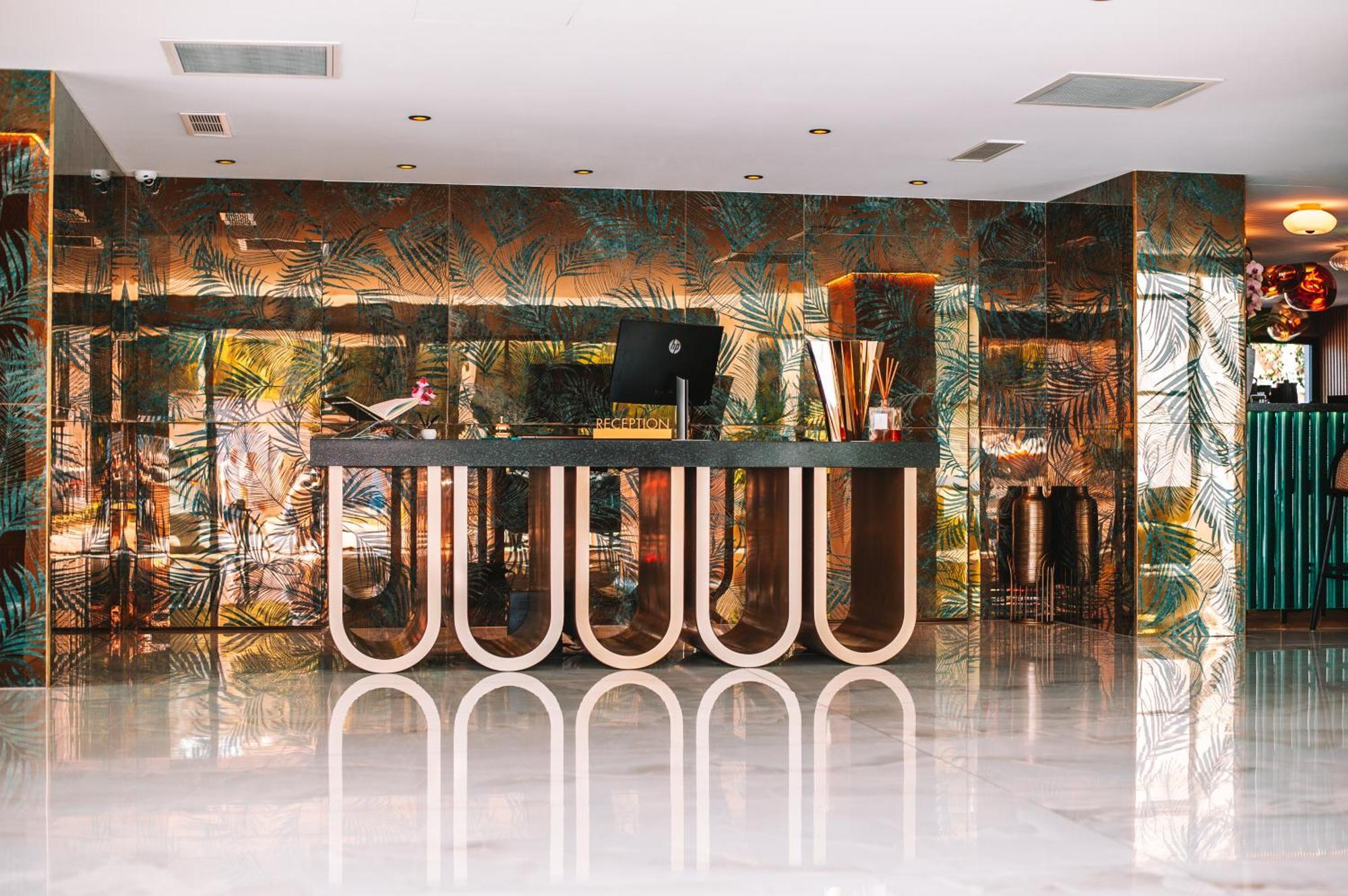 Calvi Hotel Zewnętrze zdjęcie